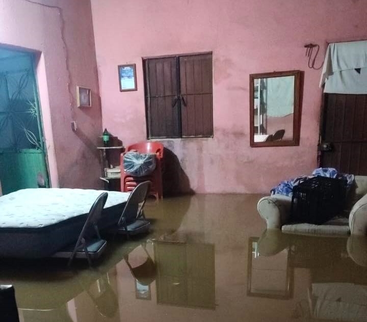 Fuertes Lluvias Generan Inundaciones Apagones Y Derrumbes En El Istmo Om