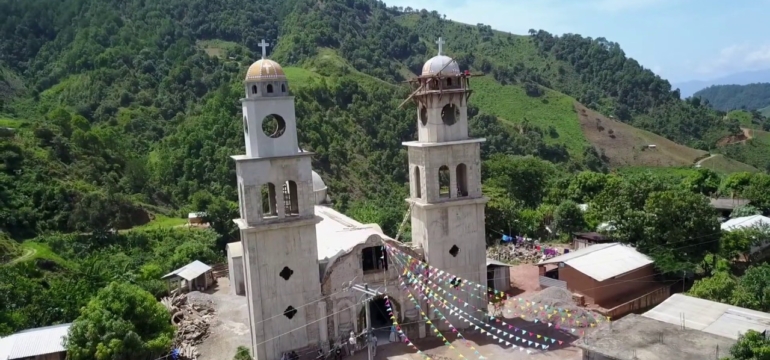 Iglesia-en-Coicoyán