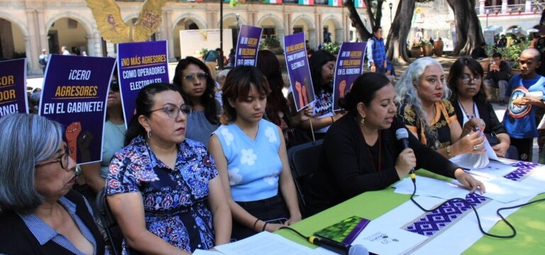 En Oaxaca, denuncian a Francisco Regino Montes por acoso sexual y laboral